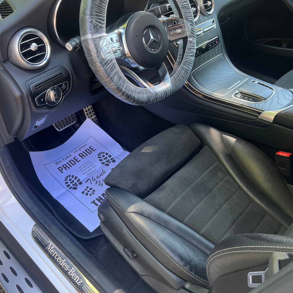Lavage Auto à Domicile Grenoble EliteCleanCar: service de nettoyage auto à domicile sur Grenoble